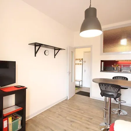 La Bourboule, 2 Pieces, 4 Personnes - Fr-1-608-80 Apartament *